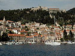 Insel Hvar: Hafen