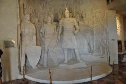 KrujÃ«: Steinskulptur