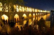Isfahan: 33-Bogen-Brücke